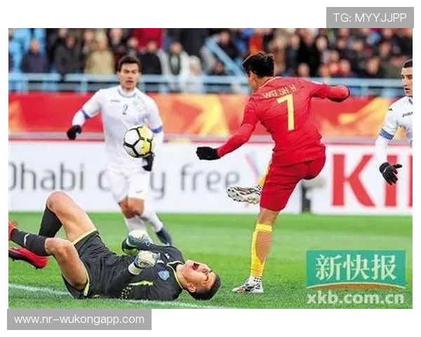 冲撞门将的判罚标准为何经常引发争议？规则细节全面解析