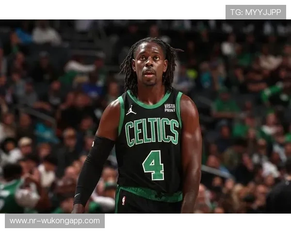 朱·霍勒迪挡拆发动效率提升显著 主导球队攻防节奏变化